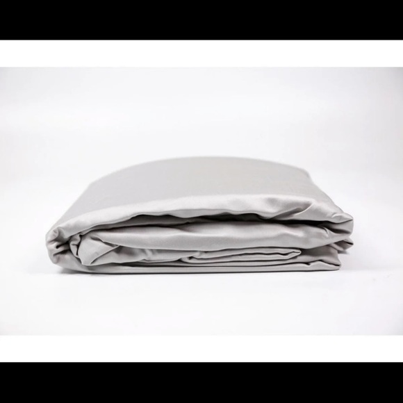 Luxury 100% Tencel 3-Piece King Size Bedding Set. NWT - Picture 2 of 5